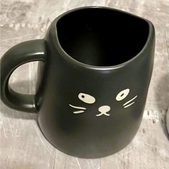 Grumpy and Sleepy black and white cat mugs - Picture 2 of 6